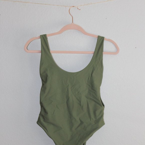 LOW BACK ONE-PIECE - Picture 1 of 3